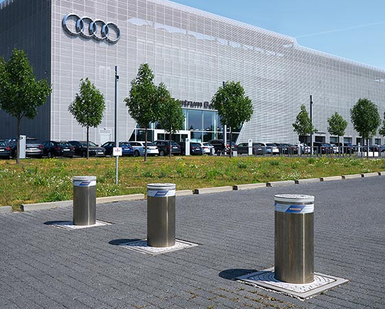 Absperrpoller versenkbar - für Firmengelände