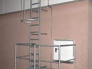 ortsfeste Leiter | ©Schlosserei Schott GmbH