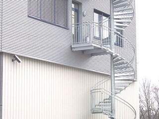 Außentreppe Fluchttreppe | ©Schlosserei Schott GmbH