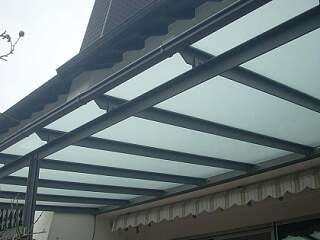 Terrassenüberdachung mit Glas | &copy;Schlosserei Schott GmbH