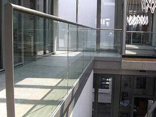 Galeriegeländer  | &copy;Schlosserei Schott GmbH