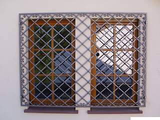 Fenstergitter | &copy;Schlosserei Schott GmbH