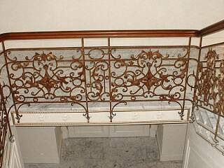 Treppengeländer mit Schmiedeelementen | &copy;Schlosserei Schott GmbH