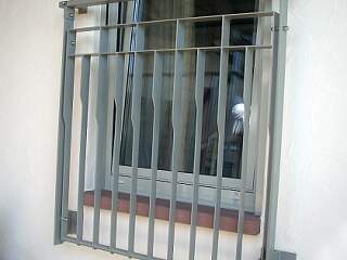 Stahlgeländer als französischer Balkon | &copy;Schlosserei Schott GmbH