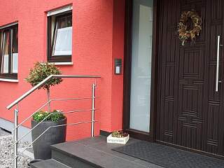 Edelstahlgeländer Außentreppe | &copy;Schlosserei Schott GmbH